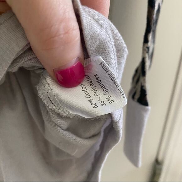 SOUTHERN GRACE • Santa Merry Christmas Y’all Leopard Print Long Sleeve Top - Picture 8 of 8